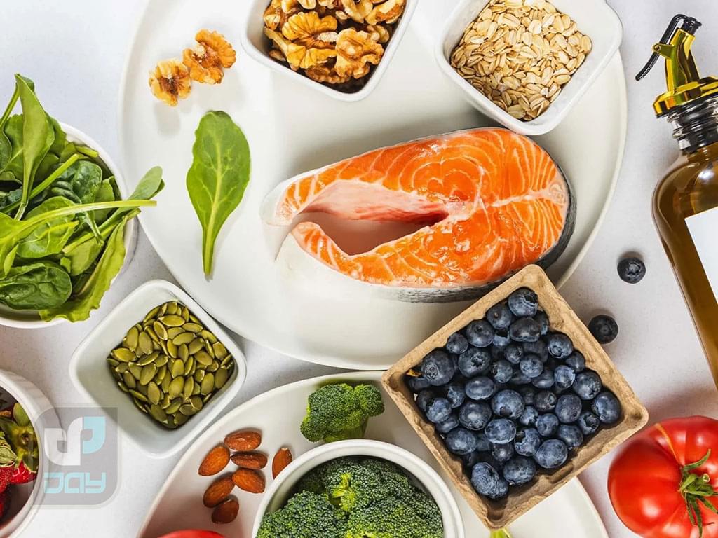 بعد از کاشت مو چی بخوریم؟ راهنمای کامل تغذیه برای رشد بهتر موها 5 بعد از کاشت مو چی بخوریم-4