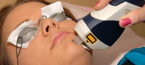 لیزر رفع موهای زائد 1 لیزر رفع موهای زائد